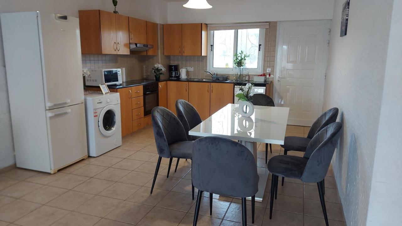 איה נאפה Nissi Golden Sands Sea View 2 Bedroom Apartment מראה חיצוני תמונה